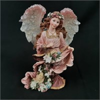 Boyd's Angel Figurine - Olivia - Flora