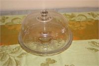 VINTAGE GLASS CAKE PLATE WITH DOME