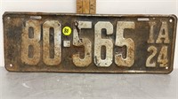 1924 IOWA LICENSE PLATE 15.5X5.5