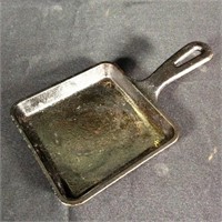 Lodge Cast Iron Square Skillet, 5 3/4" x 5 3/4