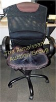 2 Mesh Back Desk Chairs