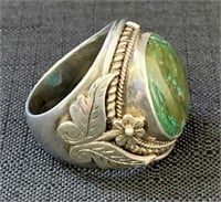 SUBSTANTIAL STERLING SILVER RING W POLISHED STONE