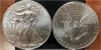 Two 2012 American Silver Eagle (UNC)