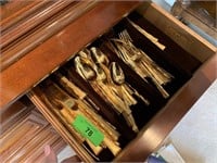 LOT OF GOLD PLATED FLATWARE/ MORE