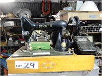 Singer 99k Vintage Sewing Machine