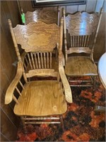 3 OAK PRESSED BACK CHAIRS (2 WITH ARMS)