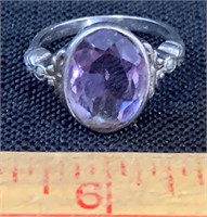 LOVELY STERLING SILVER RING WITH GEMSTONE