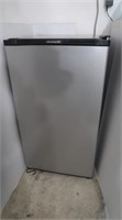 Frigidaire Small Refrigerator-18 1/2x18"x33 1/2"H