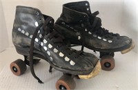 Chicago Roller skates, size 8