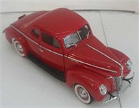 Danbury Mint 1940 Ford Deluxe Coupe