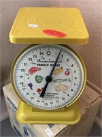 American Family Food Scale With Box