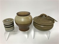 3 pieces of modern stoneware