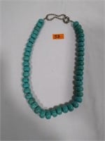 Turquoise Beaded necklace