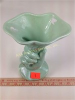 Hull pottery hand vase