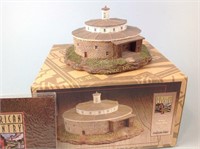 Ertl collectibles shaker round stone barn