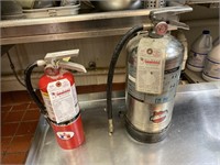 Fire extinguisher