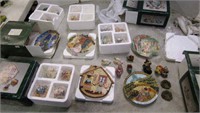 5 Collectible Ceramic Displays