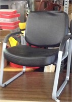 Like new 28 inch wide padded chair