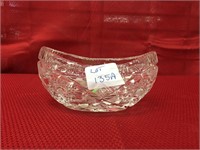 Crystal oval bowl 6” diameter