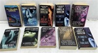 Laurel K Hamilton Vampire Books (9)