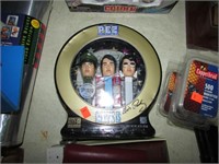 ELVIS CD & PEZ DISPENCER SET SEALED