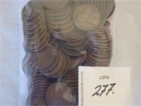 Various American Wheat pennies.