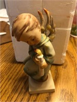 Hummel figurine Heavenly Angel