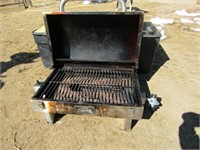 Smoke Hollow Barbecue W/Case