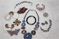 NICE FASHION JEWELRY COLLECTION
