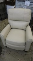 LinyiYutai Timber Co.-Recliner Chair-several small