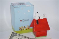 Westland Peanuts Collection Snoopy Trinket Box