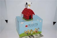 Westland Peanuts Collection Snoopy & Birds Bank