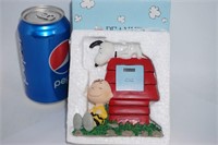 Westland Peanuts Collection Snoopy Photo Frame
