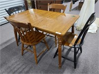 ETHAN ALLEN TABLE & 4 CHAIRS 48L X 30W