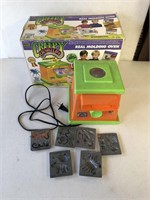 Vintage Creepy Crawlers Toy 1980s