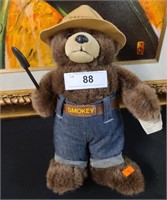 VINTAGE SMOKEY BEAR STUFFED ANIMAL W/TAGS