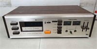 Realistic TR-802 8-Track - tested, powers on,
