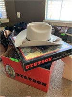 STETSON COWBOY HAT 4X BEAVER 7 1/8