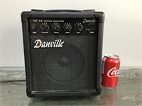 Danville FX-15 guitar amplifier - turns on
