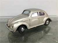 Vintage Bandai VW batt. operated tin toy-no remote