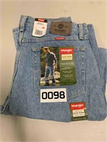 33x34 Wrangler Hero Regular fit NEW with tags
