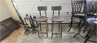 COUNTER STOOLS