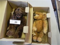 2 Vintage Mohair Bears in orig. boxes