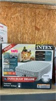 Intex Dura-Beam Deluxe queen air mattress