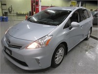 2013 TOYOTA PRIUS-V