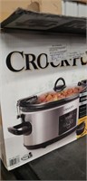 Crockpot 7 quart cooker with thermal carrying