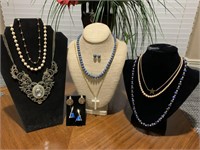 Selection of ladies fashion jewelry including