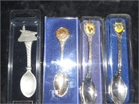 4 PC COLLECTOR SPOONS 1 PEWTER