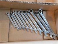 set 11 Easco metric combination wrenches