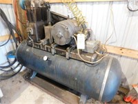 Quincy Compressor Co. air compressor 220v